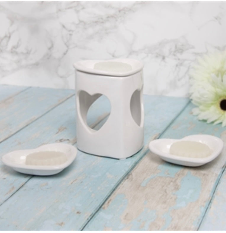 Ceramic Oil Burner / Wax Melter Heart Set - 15cm