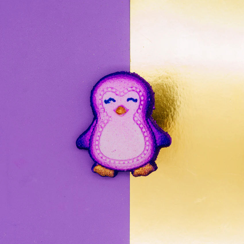 Percy Penguin Christmas Bath Bomb