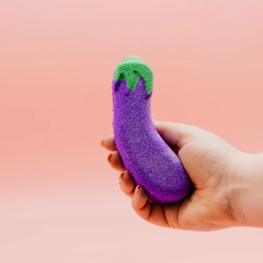 Aubergine Valentines Bath Bomb