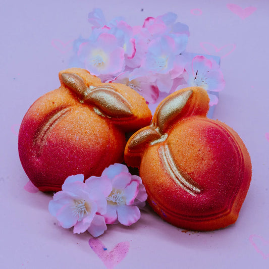Peachy Valentines Bath Bomb