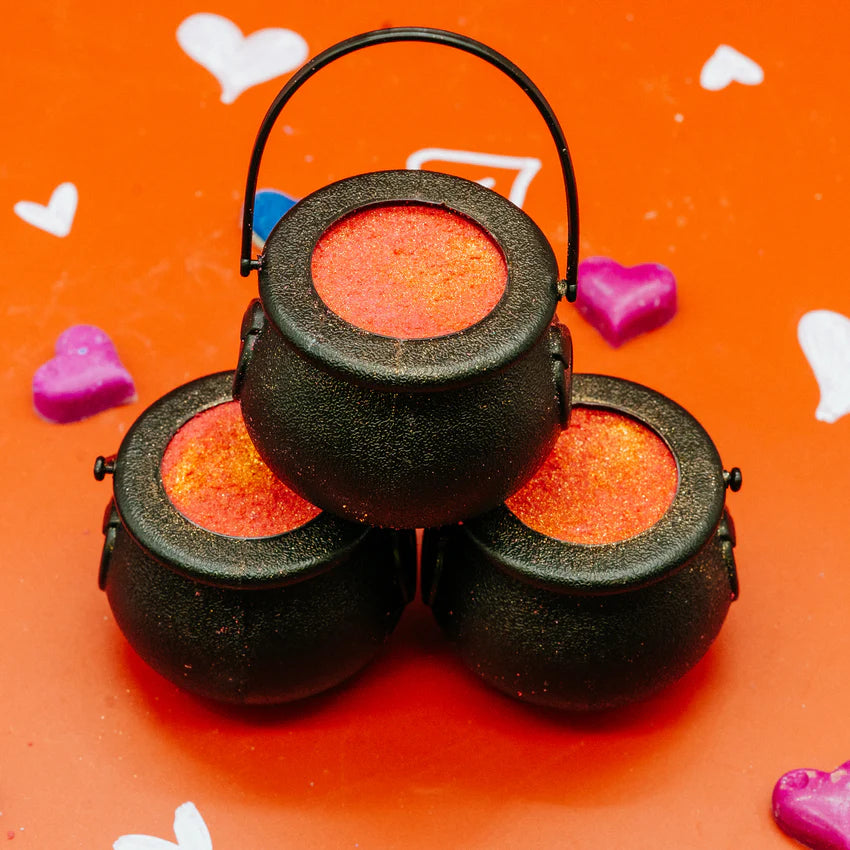 Love Potion Cauldron Valentines Bath Bomb